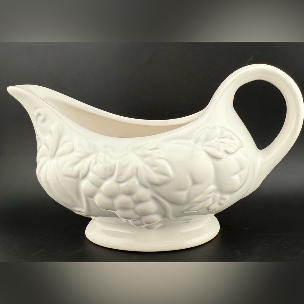 Tabletops Unlimited "Harvest Grape" white glazed ceramic gravy boat fruit motifs